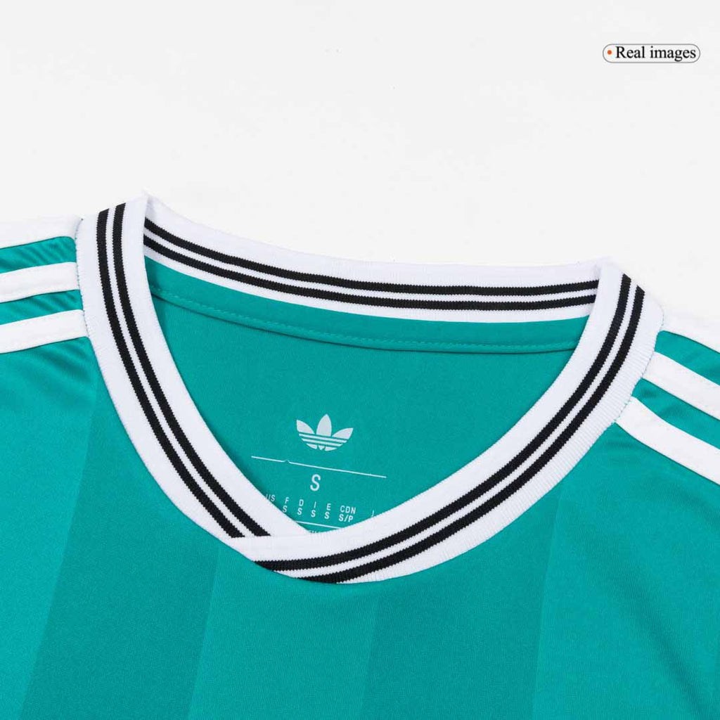 Camiseta de fútbol de visitante del Liverpool 2025/26