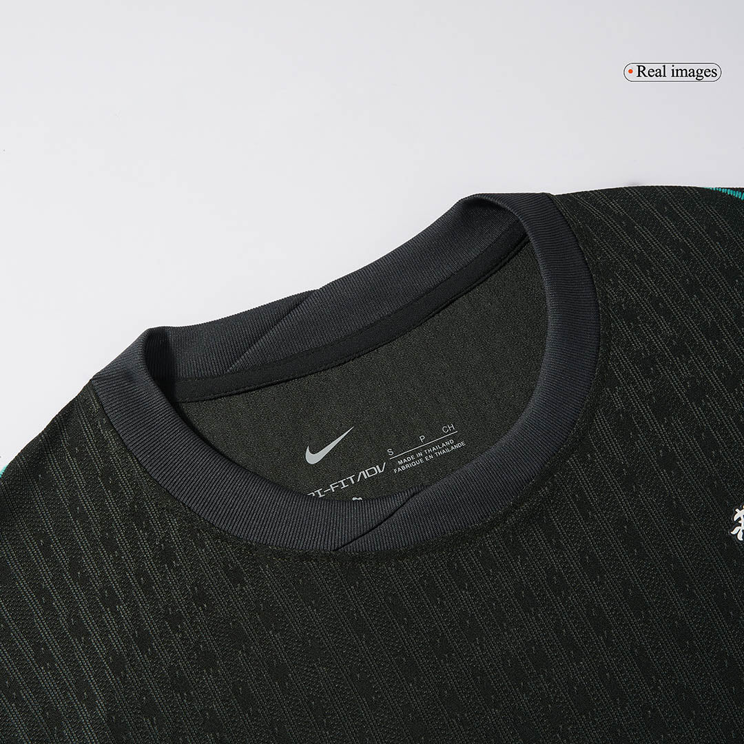 Maillot authentique extérieur de Liverpool 2024/25
