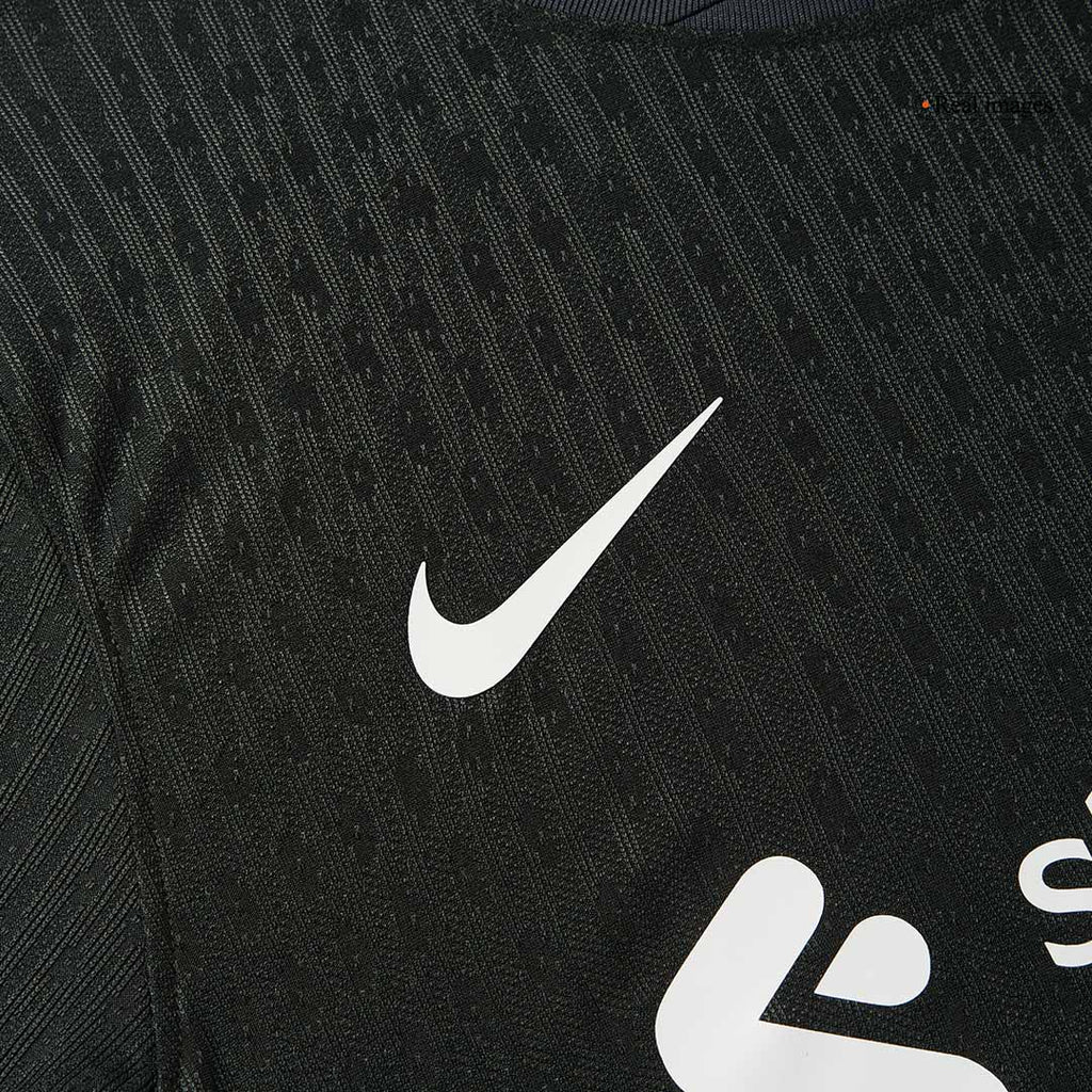 Maillot authentique extérieur de Liverpool 2024/25