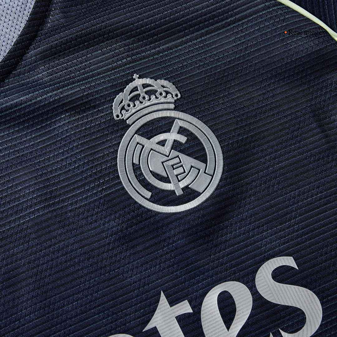 Camiseta de fútbol visitante VINI JR. #7 del Real Madrid 2025/26 auténtica