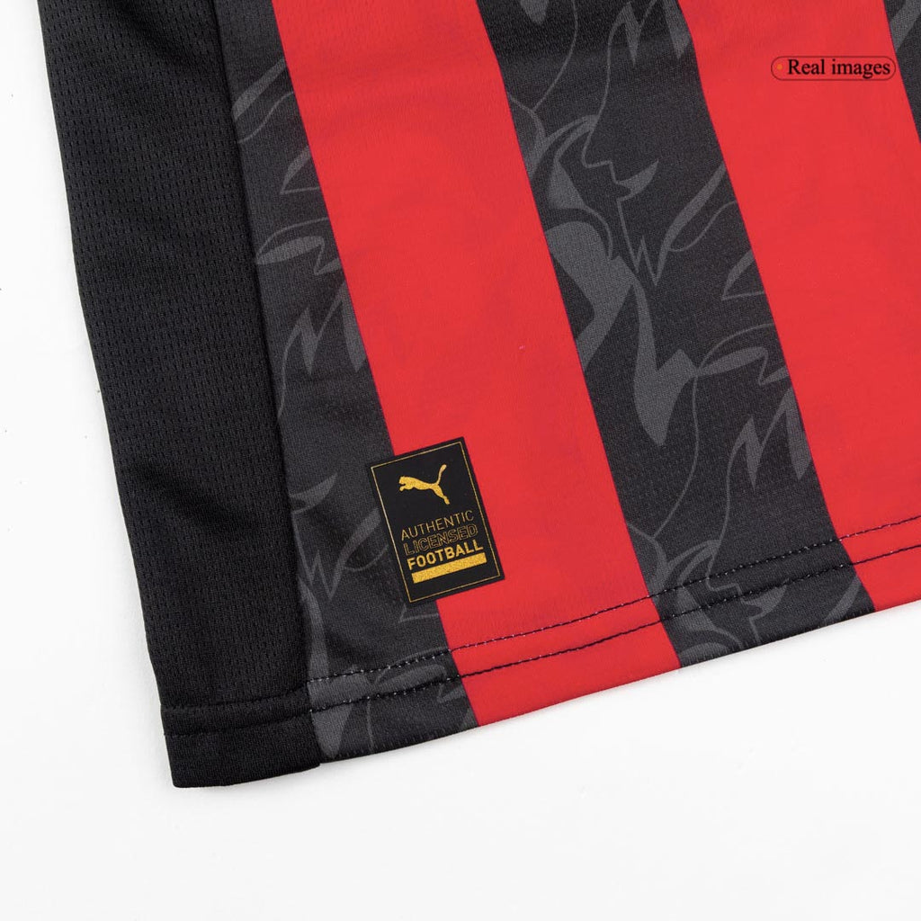 Tenue domicile de l'AC Milan (maillot + short + chaussettes) 2025/26 Rouge et Noir
