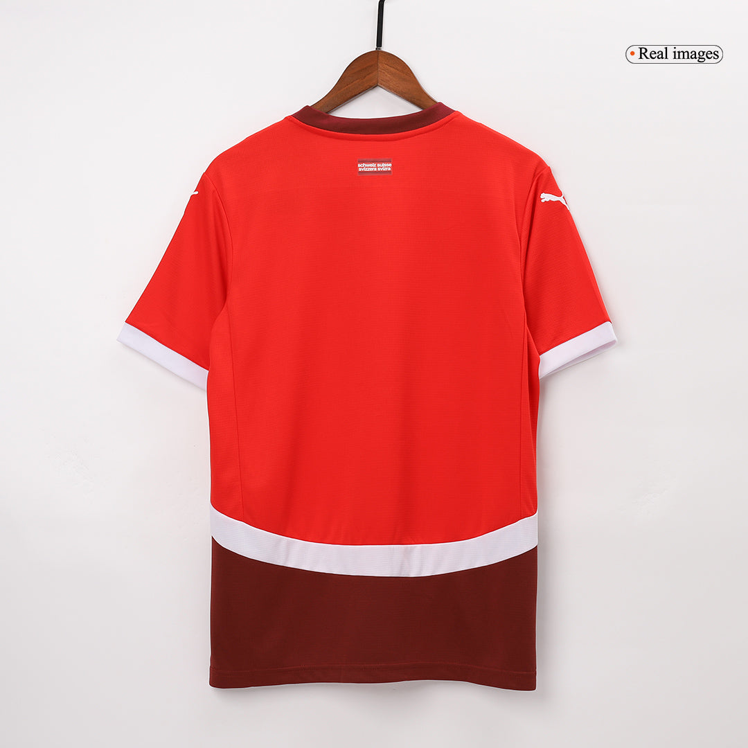 Camiseta local de Suiza para la Eurocopa 2024