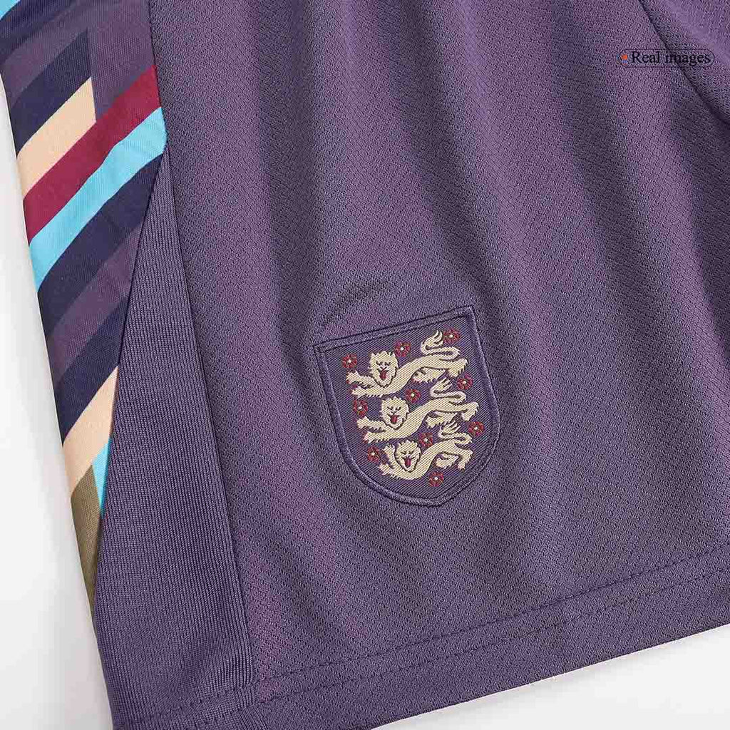 Camiseta de visitante de Inglaterra para la Eurocopa 2024 para niños (camiseta y pantalón corto)