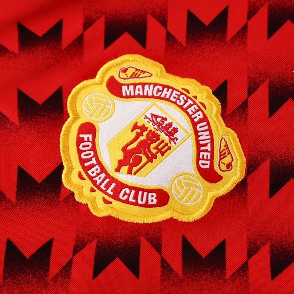 Chaqueta de entrenamiento del Manchester United 25/26 roja y negra