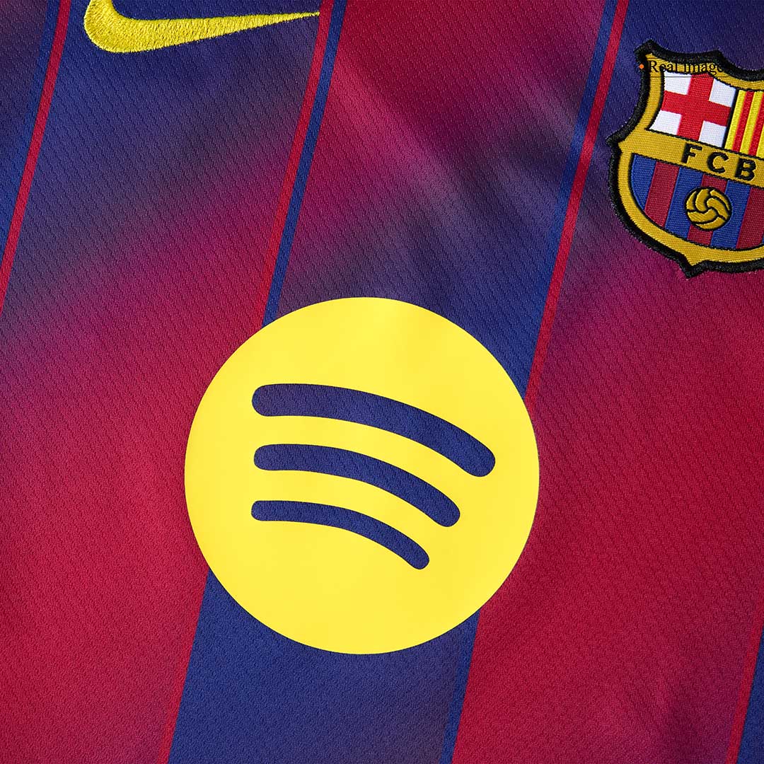 Camiseta de fútbol local del Barcelona 2025/26 para niños (camiseta y pantalón corto)