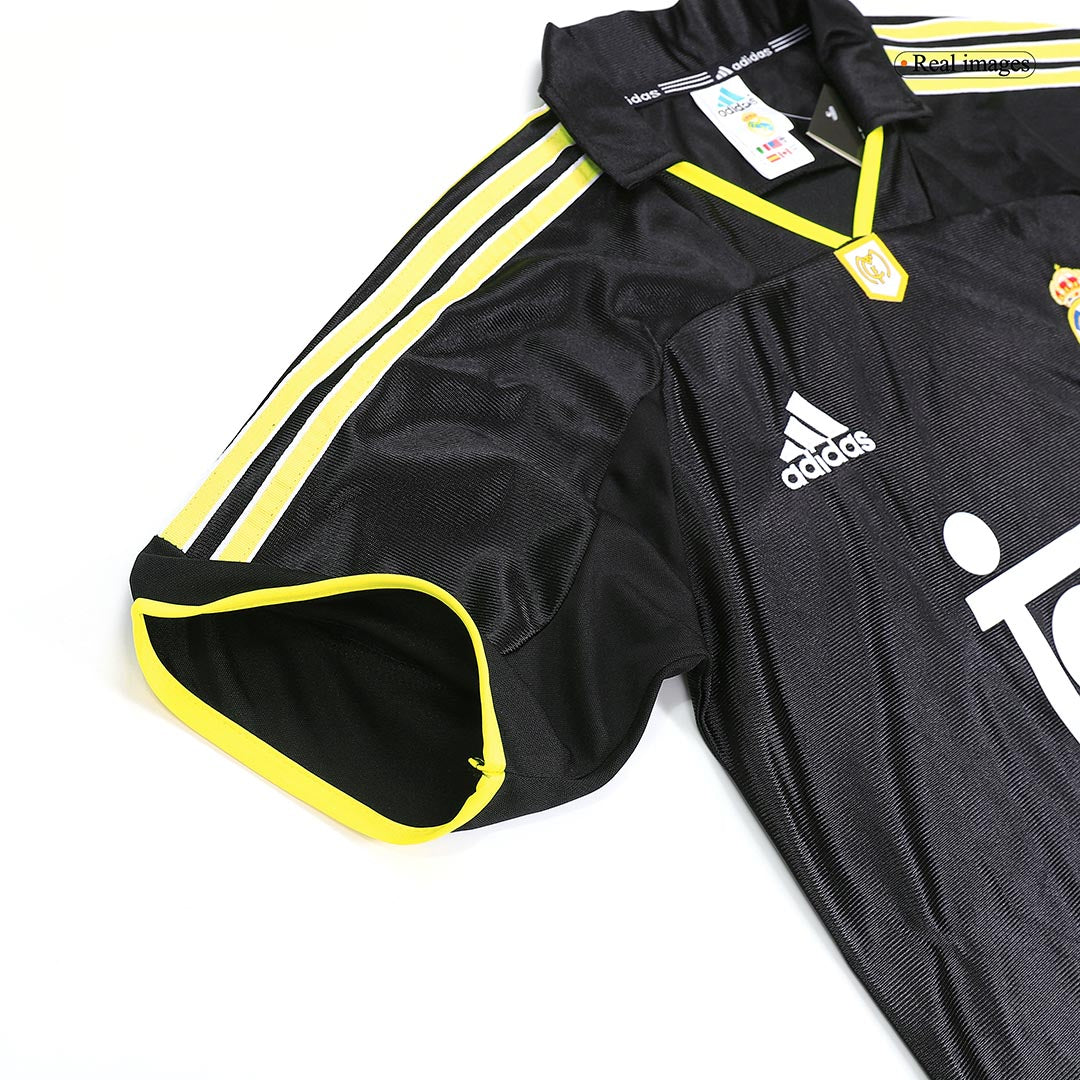 Camiseta retro de visitante del Real Madrid 1999/00 