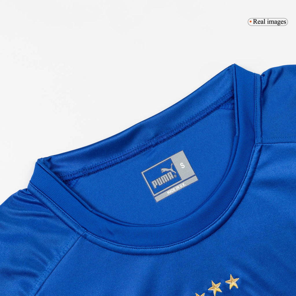 Maillot domicile de l'Italie, style rétro 2004