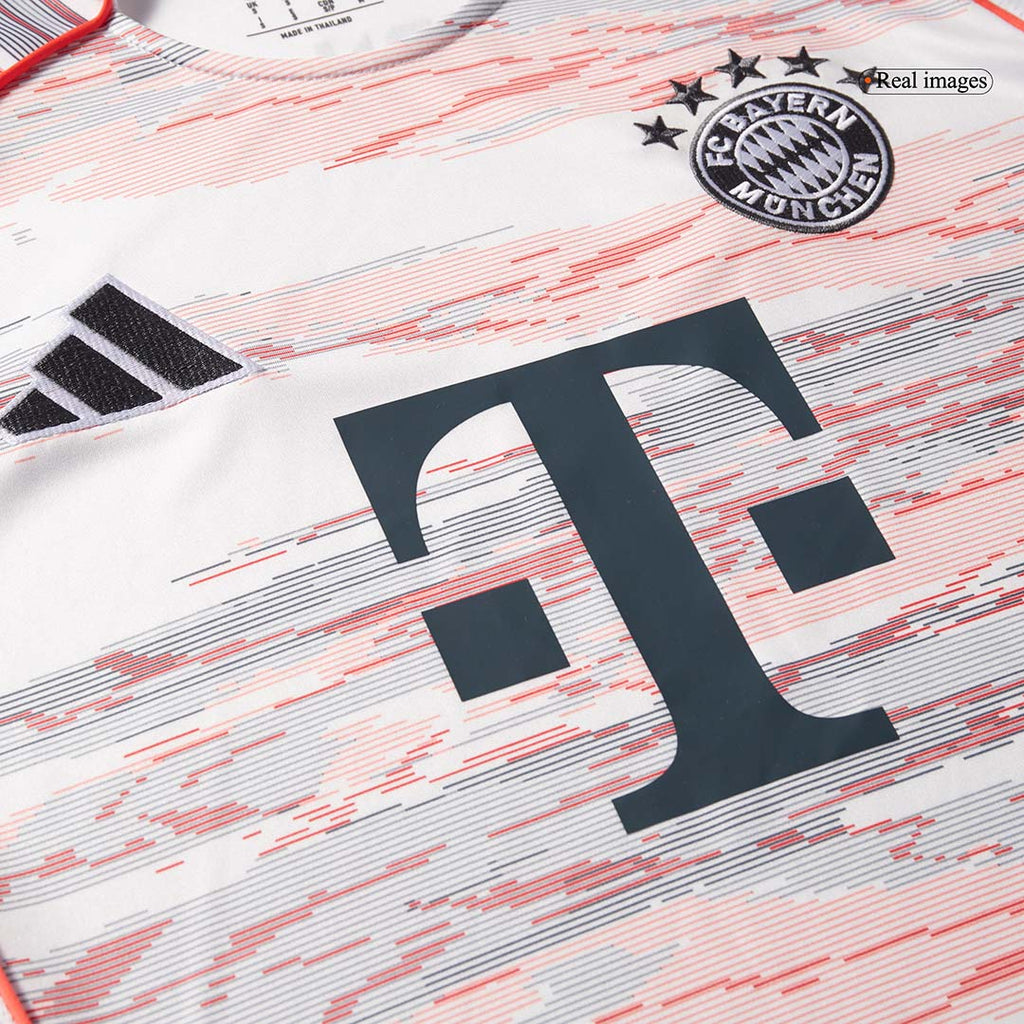 Maillot extérieur spécial Bayern Munich Müller n° 25 2025/26 - Édition spéciale