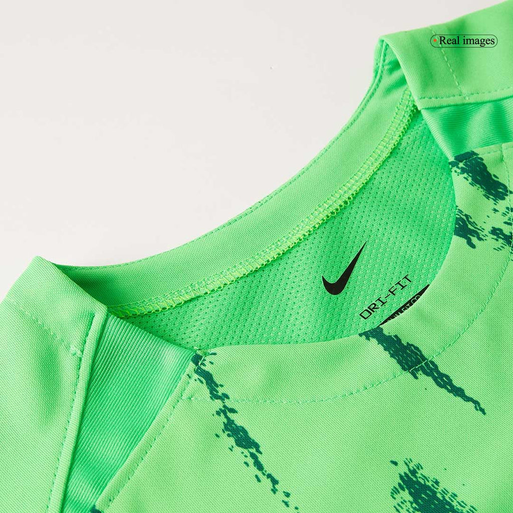 Troisième maillot extérieur du Sporting CP 2024/25