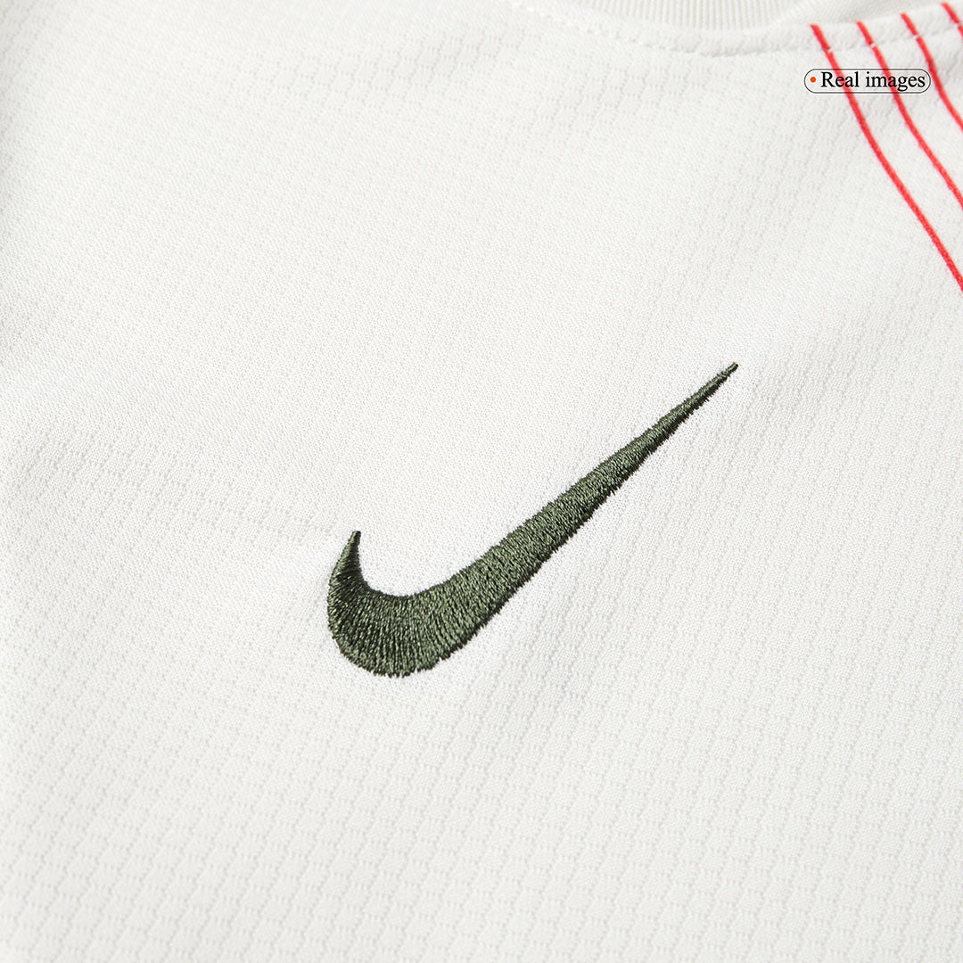 Camiseta de visitante del Chelsea 2025/26 para niños (camiseta y pantalón corto)
