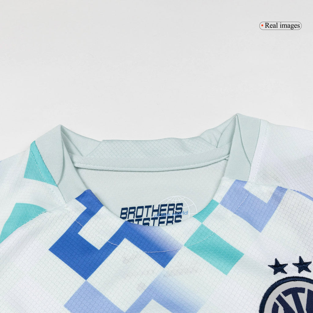 Camiseta de fútbol visitante del Inter de Milán para niño (camiseta y pantalón corto) 2025/26, color blanco