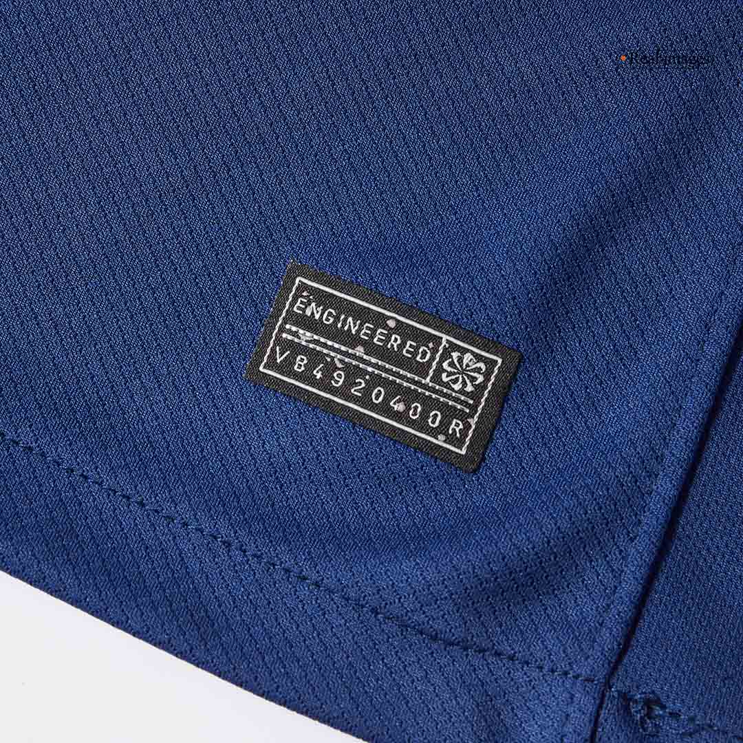 Maillot extérieur manches longues du PSG, quatrième tenue, saison 2024/25