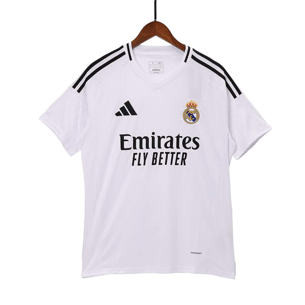 Tenue domicile du Real Madrid 2024/25 (Maillot + Short + Chaussettes)