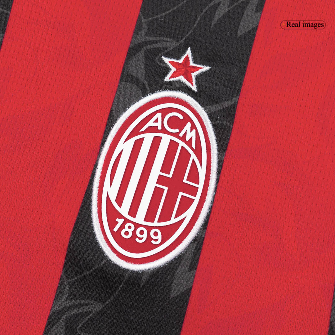 Tenue domicile de l'AC Milan (maillot + short + chaussettes) 2025/26 Rouge et Noir