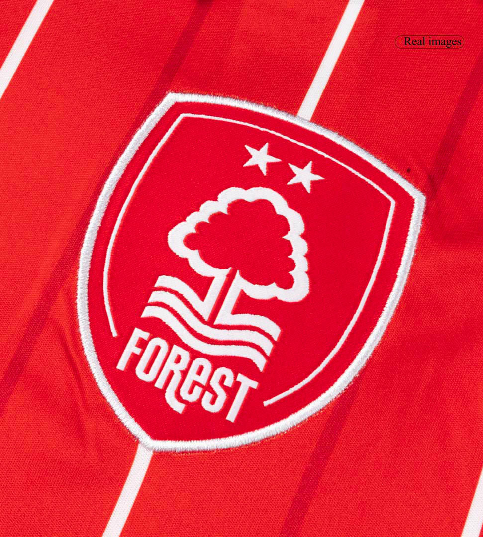 Camiseta local auténtica del Nottingham Forest 2025/26