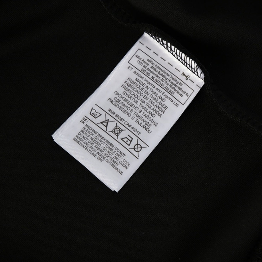 Chaqueta de entrenamiento del Manchester United 25/26 roja y negra