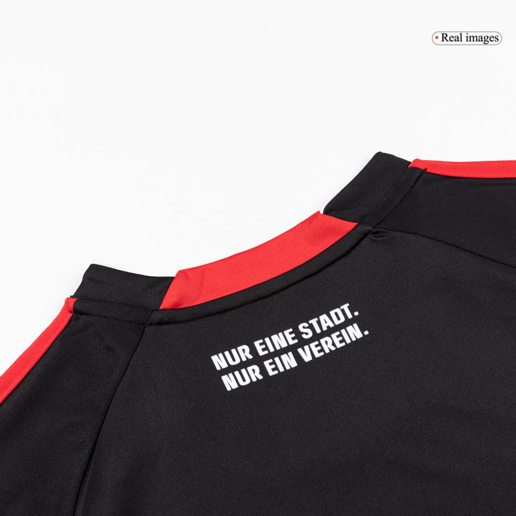 Eintracht Frankfurt Home Soccer Jersey 2025/26