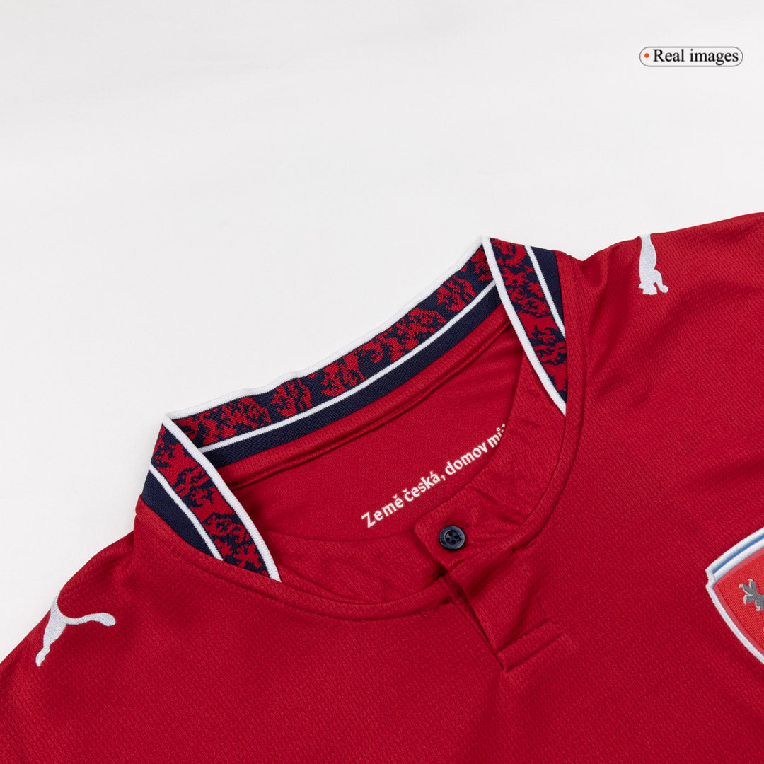 Maillot domicile de l'équipe tchèque de football, Coupe du Monde 2026, rouge