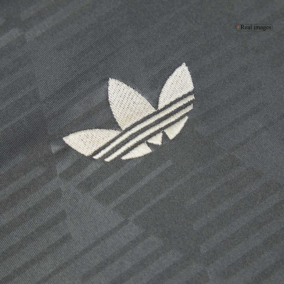 Camiseta de fútbol del Bayern Múnich para la Oktoberfest 2024/25