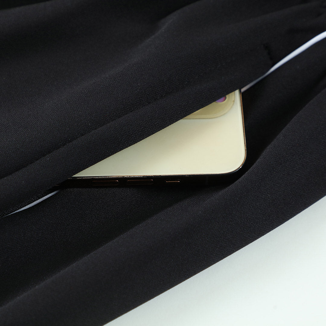 Real Madrid Sweatshirt Kit 2025/26 - Black (Top+Pants)