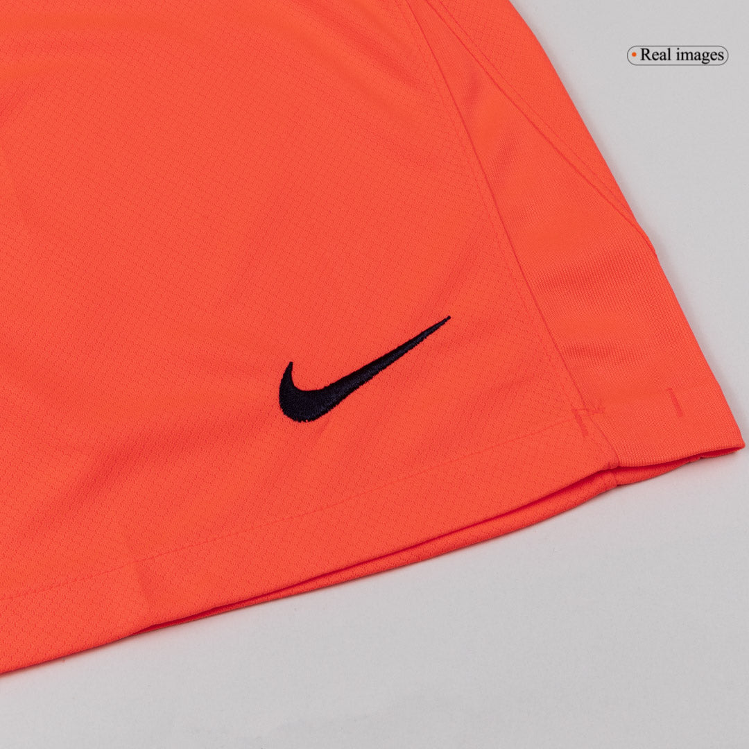 Pantalón corto de fútbol visitante de la tercera equipación del Barcelona 2025/26