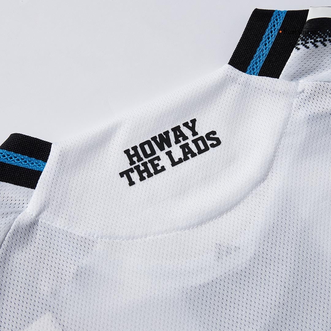 Maillot domicile authentique de Newcastle United 2025/26