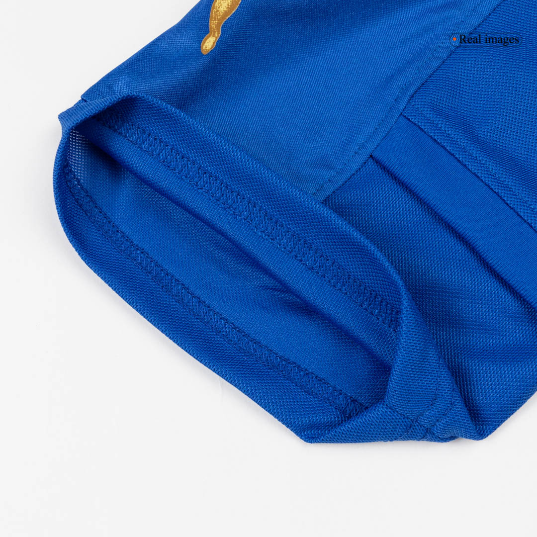 Maillot domicile de l'Italie, style rétro 2004