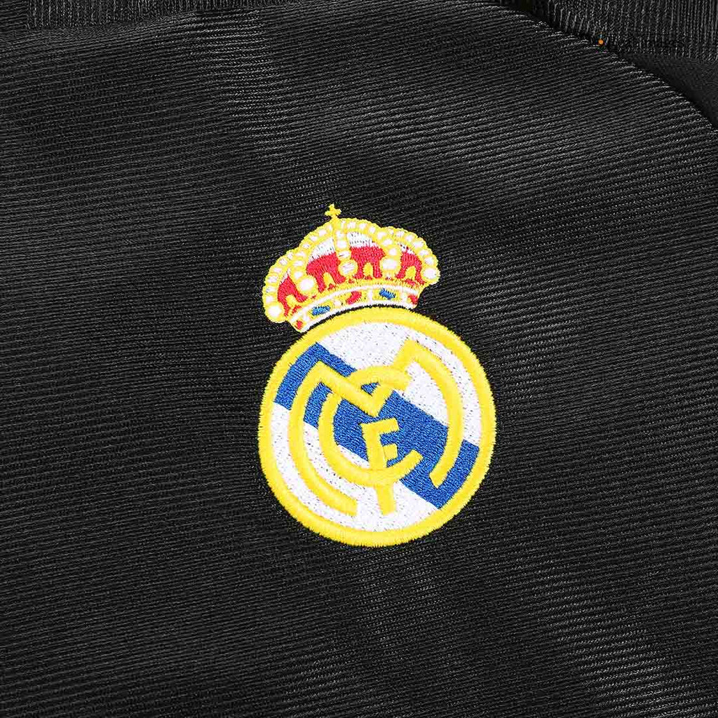 Camiseta retro de visitante del Real Madrid 1999/00 