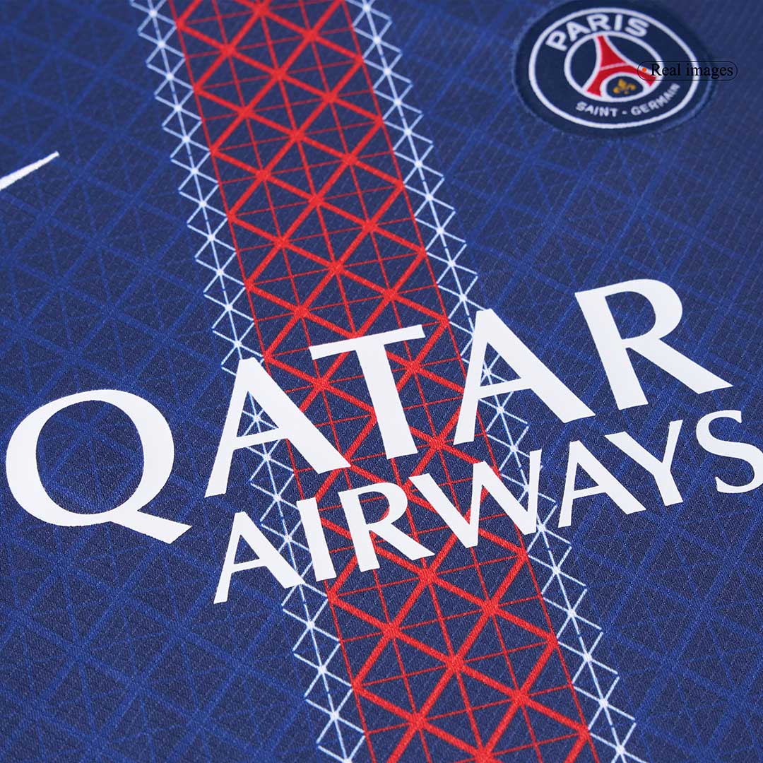 Kit de camiseta de fútbol local del PSG para niños (camiseta, pantalón corto y calcetines) 2025/26 azul marino