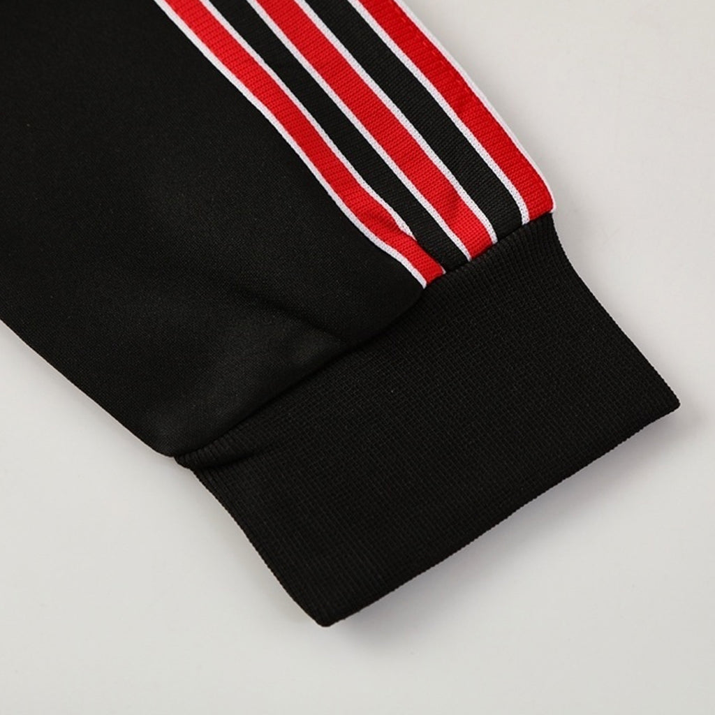 Chaqueta de entrenamiento del Manchester United 25/26 roja y negra