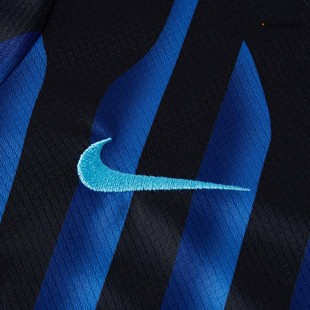 Kit de camiseta de fútbol local del Inter de Milán para niños (camiseta, pantalón corto y calcetines) 2025/26 azul y negro