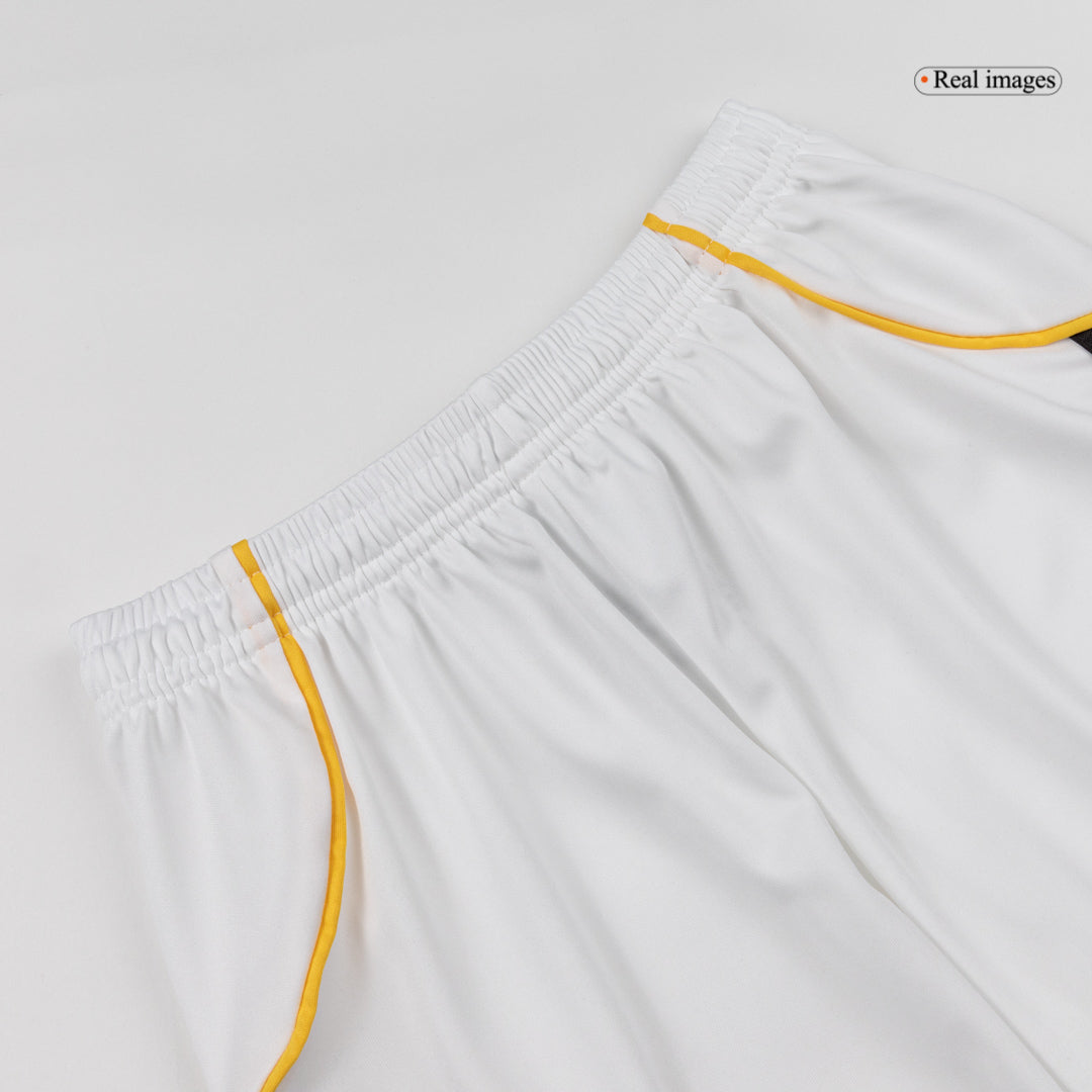 Maillot domicile du Real Madrid pour enfant 2025/26 (Maillot + Short)